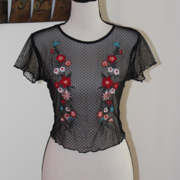 Forever 21, sheer crop embroidered flowers shirt - Picture 1 of 4